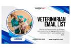 How does a veterinarian email list help marketers in advertising?